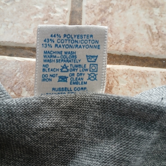 #0324 Mens Russell Athletic Gray T-Shirt w/Cut Off Sleeve s Size XL - Picture 5 of 13